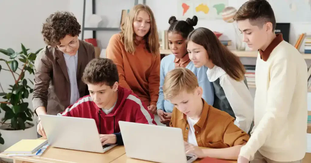 10 ways to show respect in school